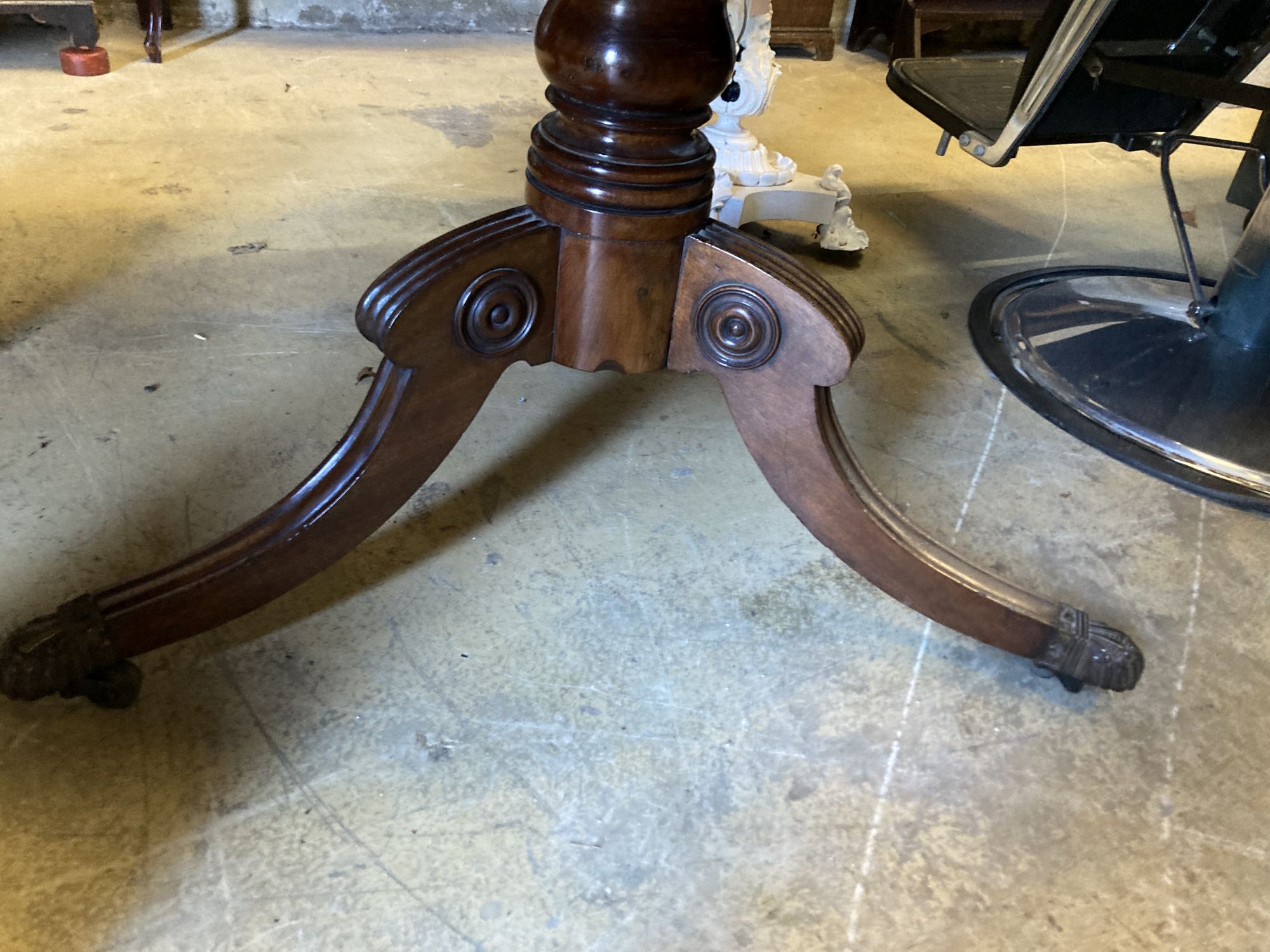 A Regency mahogany circular drum table, 120cm diameter, height 78cm